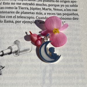 Luna rellena de leche materna