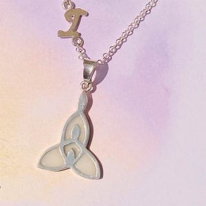 Tribal celta maternal de leche materna